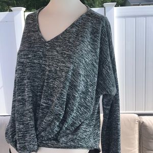 Lavender field Green lightweight sweater